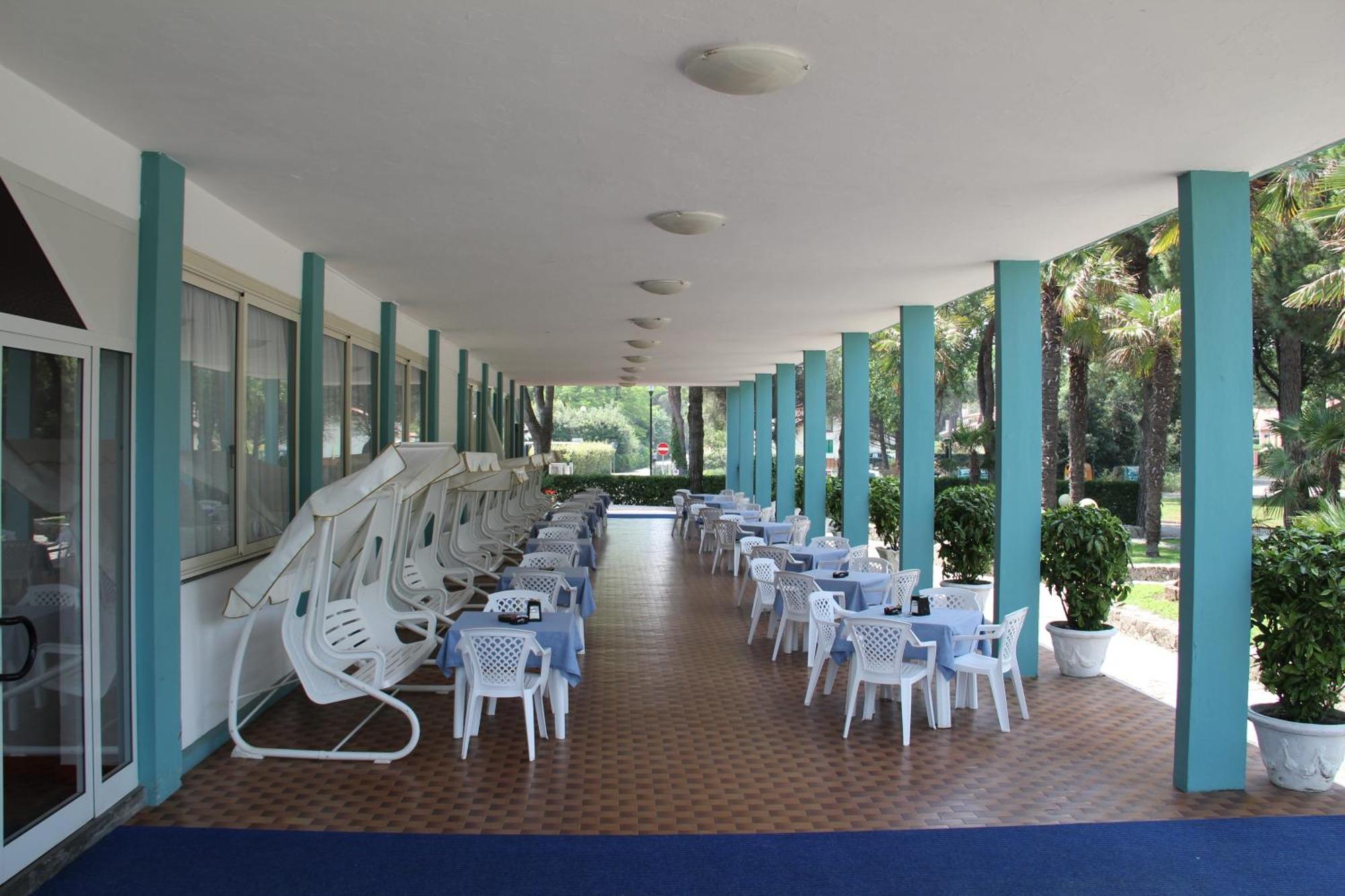 Hotel Palm Beach Lido di Jesolo Exterior photo