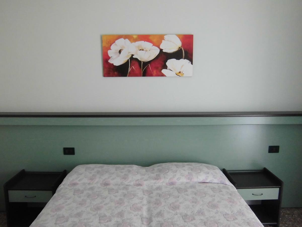 Hotel Palm Beach Lido di Jesolo Room photo